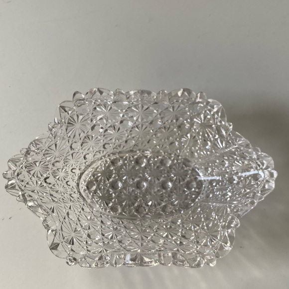 EAPG Gillinder & Sons Daisy and Buttons Antique Berry Nappy Bowl - Set of 4 - Picture 7 of 12